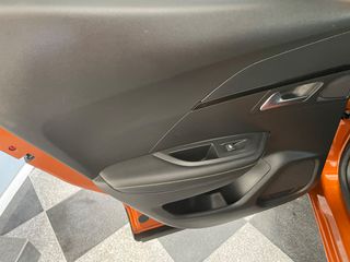 Peugeot 2008 2020 GT LINE-thumb-19