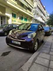 Toyota iQ 2009