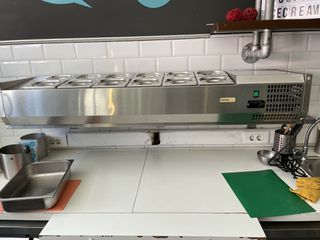 Επιτραπέζιο ψυγείο πάγκου