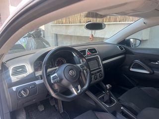 Volkswagen Scirocco 2010 1.4 TSI 160 HP-thumb-5