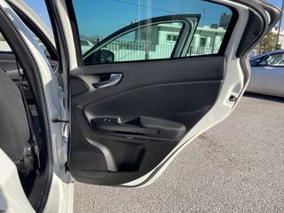 Alfa Romeo Giulietta 2016 SPRINT EDITION CARBON BLACK&WHITE-thumb-13
