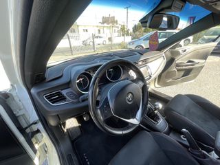 Alfa Romeo Giulietta 2016 SPRINT EDITION CARBON BLACK&WHITE-thumb-17