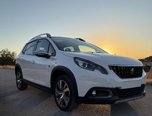 Peugeot 2008 2016 Allure/Automatic/Panorama/GripControl/Navi/Camera
