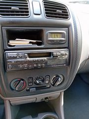 Mazda 323 2000 F 323
