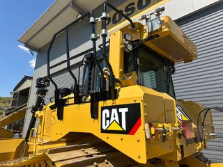 Μπουλντόζες CAT 2015 D6T-thumb-5