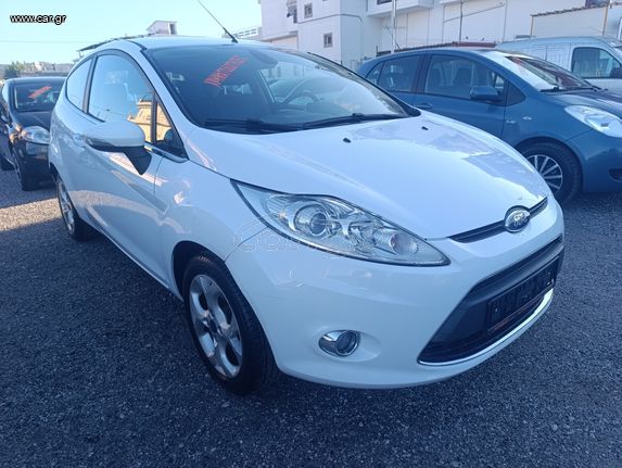 Ford Fiesta 2011 1.25 Titanium