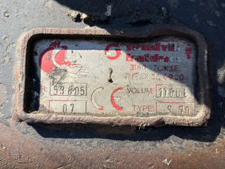 ΚΟΥΒΑΣ (17) ΓΙΑ CAT 323-thumb-5