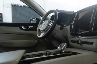 Volvo XC 60 2021 B5 MHEV/ INSCRIPTION/ PANORAMA-thumb-7