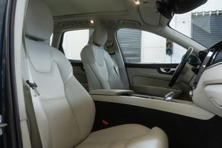 Volvo XC 60 2021 B5 MHEV/ INSCRIPTION/ PANORAMA-thumb-8