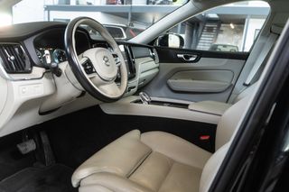 Volvo XC 60 2021 B5 MHEV/ INSCRIPTION/ PANORAMA-thumb-9