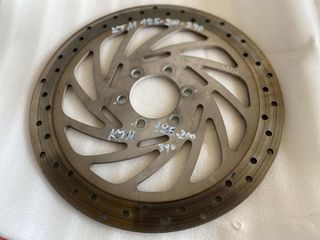 KTM  DUKE 390-DUKE 125-200 2011/2017 γνήσια Δισκόπλακα Εμπρος Σε Άριστη Κατάσταση!!!