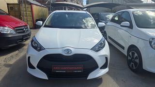 Toyota Yaris 2022-thumb-1