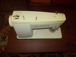 SINGER Zig Zag - Model 413 / Ραπτομηχανή + Έπιπλο / Made in England / Special Price !