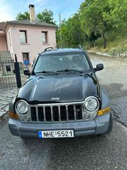 Jeep Cherokee 2005 CHEROKEE 2,4