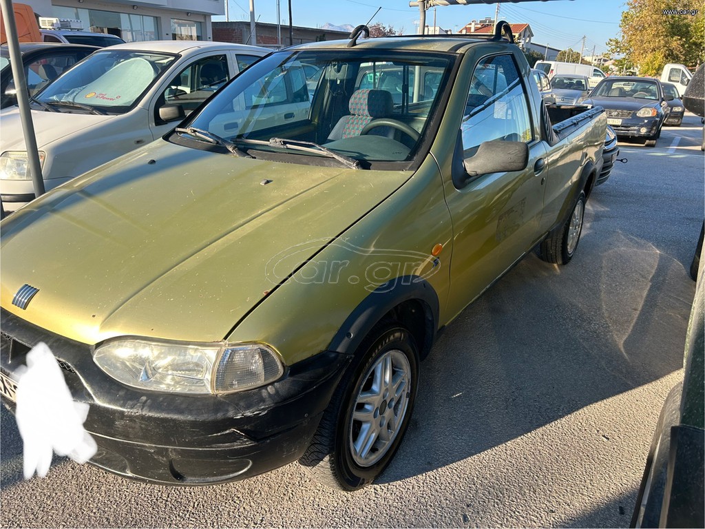 Fiat Strada 2005