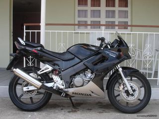 Honda CBR 125 2004