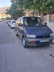 Nissan Serena 2000 Επαγγελματικό