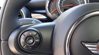 Mini Cooper D 2015 1.5Lit DIESEL 116HP*PANORAMA*LEDER* KEY LESS-thumb-10
