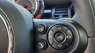 Mini Cooper D 2015 1.5Lit DIESEL 116HP*PANORAMA*LEDER* KEY LESS-thumb-12