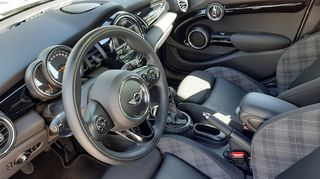 Mini Cooper D 2015 1.5Lit DIESEL 116HP*PANORAMA*LEDER* KEY LESS-thumb-8