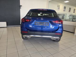 Mercedes-Benz GLA 250 2025 250e PLUG IN HYBRID PROGRESSIVE-thumb-4