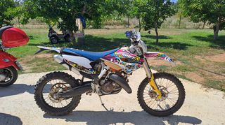 Husqvarna TE 125 2015 Öhlins - BUD racing