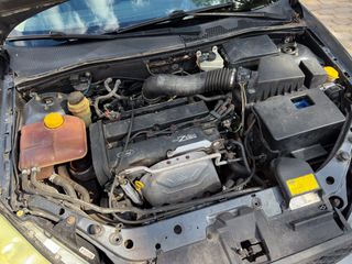 Ford Focus 2004-thumb-7