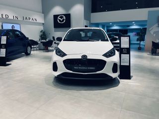 Mazda 2 Hybrid 2025 CENTER LINE SOUTH