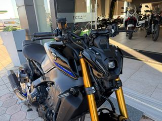 Yamaha MT-09 2023 MT-09 SP-thumb-8