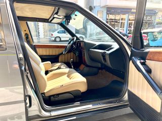 Lancia Thema 1987 3.0lt 215hp V8 *FERRARI ENGINE 8.32*-thumb-37