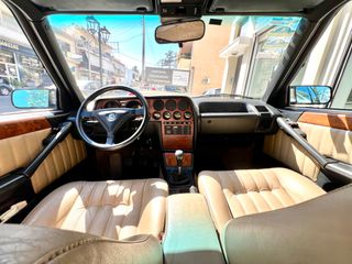 Lancia Thema 1987 3.0lt 215hp V8 *FERRARI ENGINE 8.32*-thumb-34
