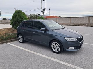 Skoda Fabia 2021 STYLE FACELIFT-thumb-5