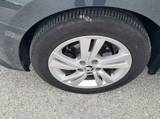 Skoda Fabia 2021 STYLE FACELIFT-thumb-33