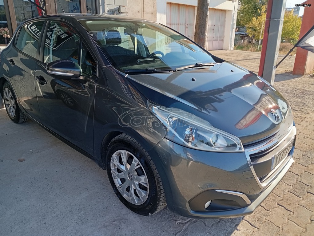 Peugeot 208 2016