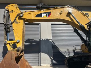 Εκσκαφέας Με Ερπύστριες CAT 2019 374F-thumb-11