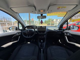 Peugeot 208 2016 PureTech 1.2 Active-thumb-9