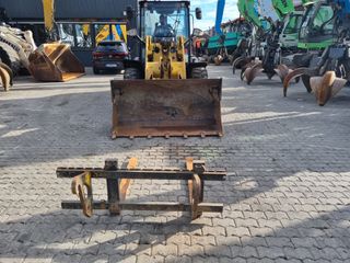Φορτωτής Με Λάστιχα CAT 2011 906 H-thumb-2