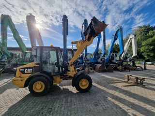Φορτωτής Με Λάστιχα CAT 2011 906 H-thumb-15