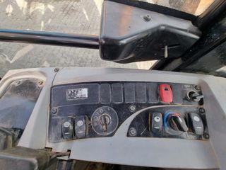 Φορτωτής Με Λάστιχα CAT 2011 906 H-thumb-23
