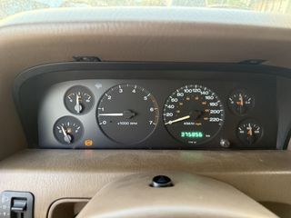 Jeep Grand Cherokee 2004-thumb-9