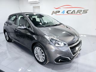 Peugeot 208 2018 Pure Tech Allure PANORAMA  110hp