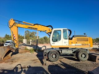 Εκσκαφέας Με Λάστιχα Liebherr 2010 924C-thumb-5