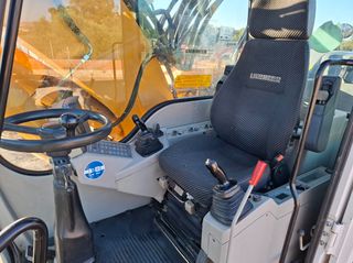 Εκσκαφέας Με Λάστιχα Liebherr 2010 924C-thumb-6