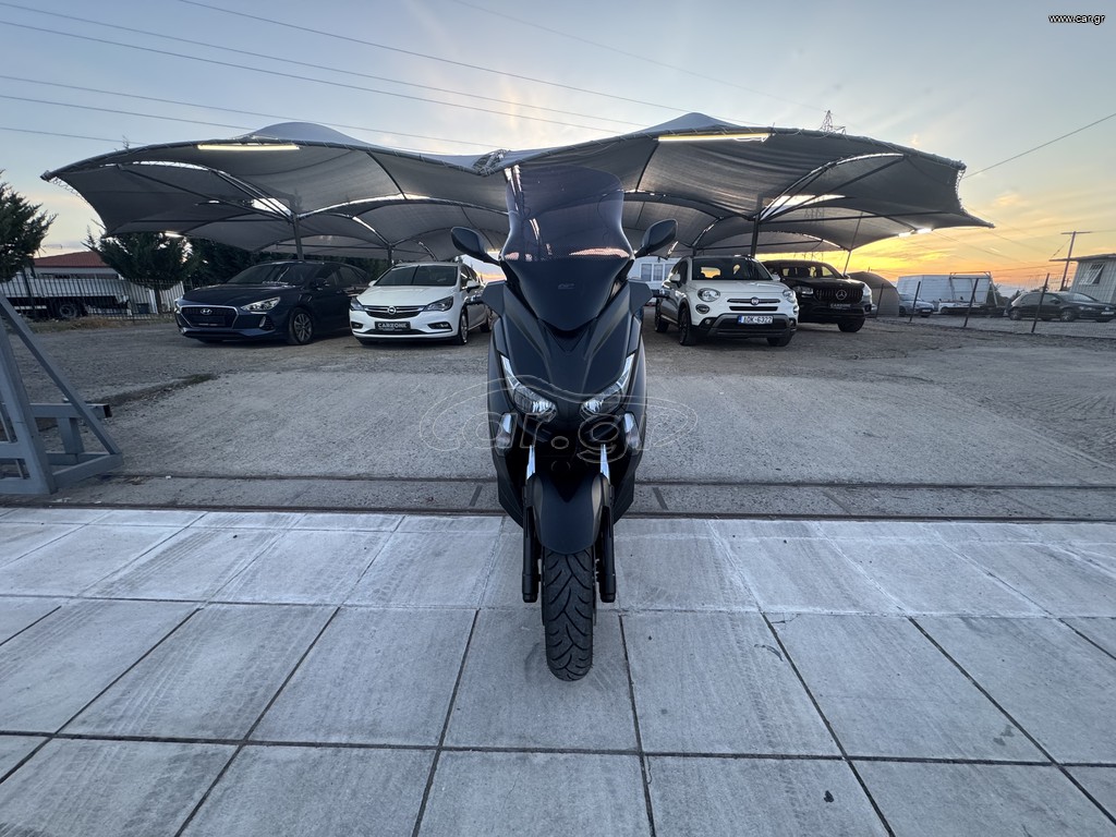 Yamaha XMAX 400 2014 MOMO DESIGN