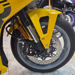 Suzuki GSX 8R 2026-thumb-10