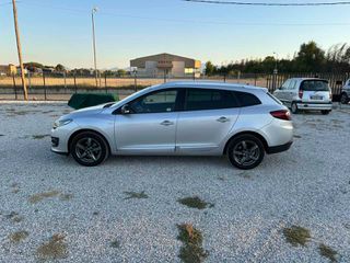 Renault Megane 2015-thumb-7