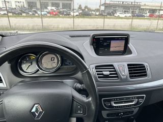 Renault Megane 2015-thumb-23