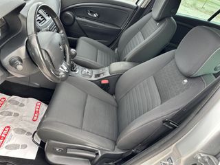 Renault Megane 2015-thumb-29