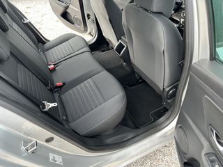 Renault Megane 2015-thumb-35