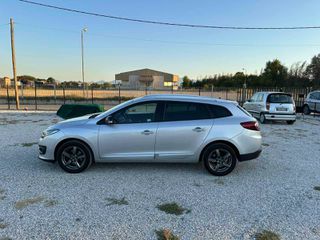 Renault Megane 2015-thumb-10